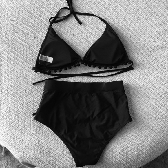 Victoria secret 2 piece swim suit - Picture 5 of 6